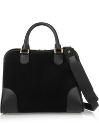 Черная замшевая сумочка от Loewe