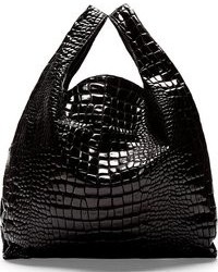 Черная кожаная большая сумка со змеиным рисунком от Maison Martin Margiela
