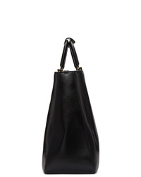 Черная кожаная большая сумка от Fendi