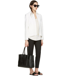 Черная кожаная большая сумка от Lanvin