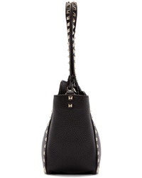 Черная кожаная большая сумка от Valentino