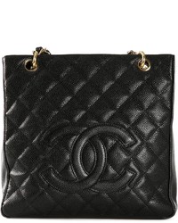 Черная кожаная большая сумка от Chanel