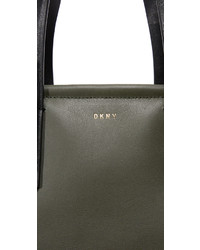 Черная кожаная большая сумка от DKNY