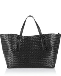 Черная кожаная большая сумка от Bottega Veneta