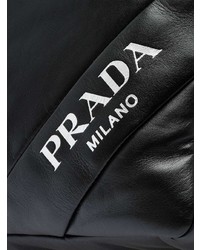 Черная кожаная большая сумка от Prada