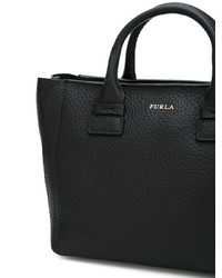 Черная кожаная большая сумка от Furla