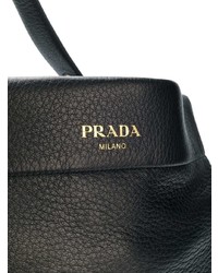 Черная кожаная большая сумка от Prada