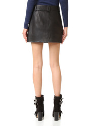 Черная кожаная мини-юбка от Dion Lee