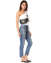 Черная кожаная поясная сумка от Furla