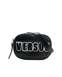 Черная кожаная поясная сумка от Versus