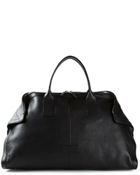 Женская черная кожаная спортивная сумка от Alexander McQueen