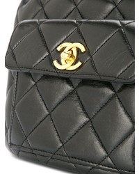 Черная кожаная стеганая сумка-мешок от Chanel Vintage