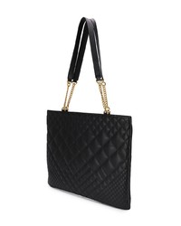 Черная кожаная стеганая сумочка от Versace