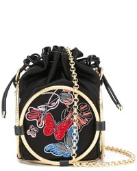 Черная кожаная сумка-мешок с вышивкой от Alexander McQueen