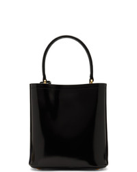 Черная кожаная сумка-мешок от Prada