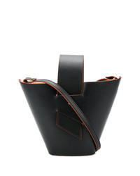 Черная кожаная сумка-мешок от Carolina Santo Domingo