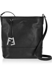 Черная кожаная сумка-мешок от Fendi