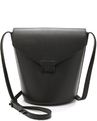 Черная кожаная сумка-мешок от Loeffler Randall