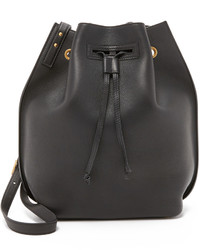 Черная кожаная сумка-мешок от Maiyet