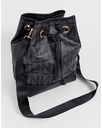 Черная кожаная сумка-мешок от NA-KD
