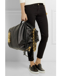 Черная кожаная сумка-мешок от Moschino