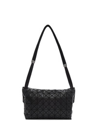 Черная кожаная сумка почтальона от Bao Bao Issey Miyake