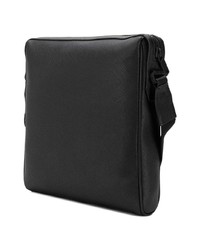 Черная кожаная сумка почтальона от Bally