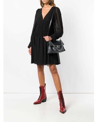 Черная кожаная сумка-саквояж с украшением от Givenchy