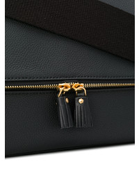 Черная кожаная сумка-саквояж от Anya Hindmarch
