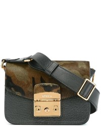 Черная кожаная сумка через плечо с камуфляжным принтом от Furla