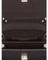 Черная кожаная сумка через плечо с принтом от Fendi