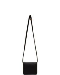 Черная кожаная сумка через плечо от Fendi