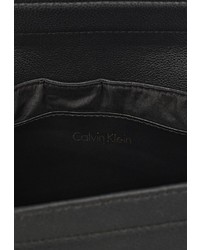 Черная кожаная сумка через плечо от Calvin Klein Jeans