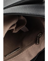 Черная кожаная сумка через плечо от David Jones