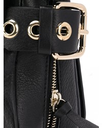 Черная кожаная сумка через плечо от RED Valentino