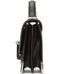 Женская черная кожаная сумка от Mackage