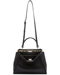Женская черная кожаная сумка от Fendi