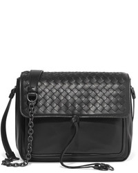 Женская черная кожаная сумка от Bottega Veneta