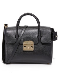 Женская черная кожаная сумка от Furla