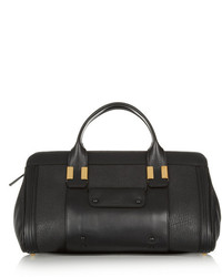 Черная кожаная сумочка с украшением от Chloé
