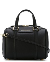 Черная кожаная сумочка от Burberry