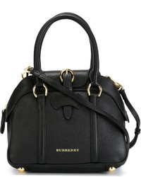 Черная кожаная сумочка от Burberry