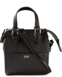 Черная кожаная сумочка от Giorgio Armani