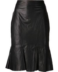Черная кожаная юбка-карандаш от Moschino Cheap & Chic