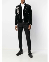 Мужская черная косуха с украшением от Alexander McQueen