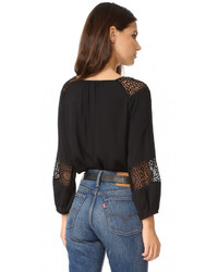 Черная кружевная блузка от Joie