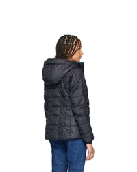 Женская черная куртка-пуховик от Canada Goose