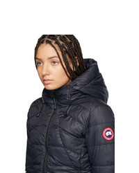 Женская черная куртка-пуховик от Canada Goose