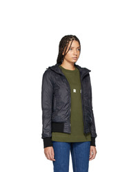 Женская черная куртка-пуховик от Canada Goose