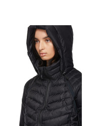 Женская черная куртка-пуховик от Canada Goose